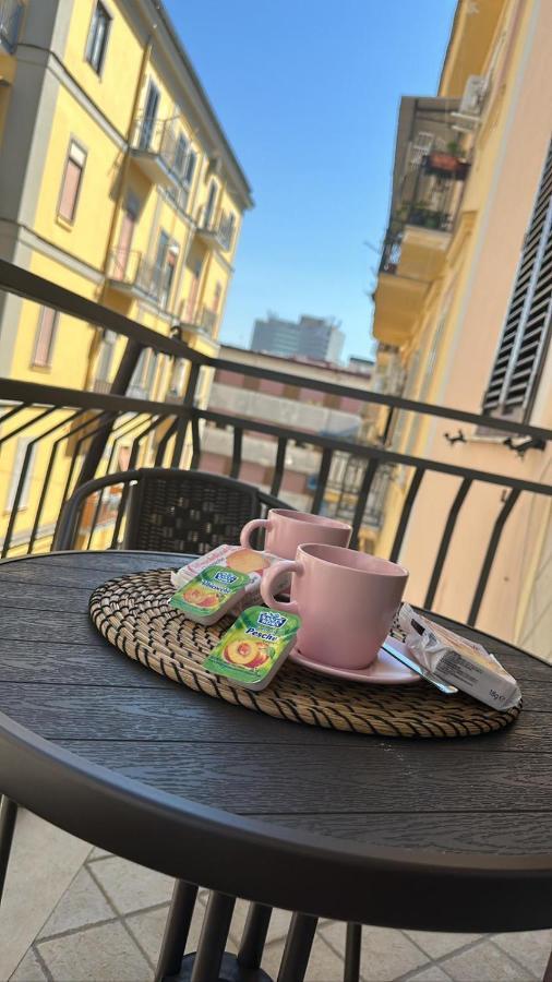 Virgy House Bed and Breakfast Napoli Eksteriør billede