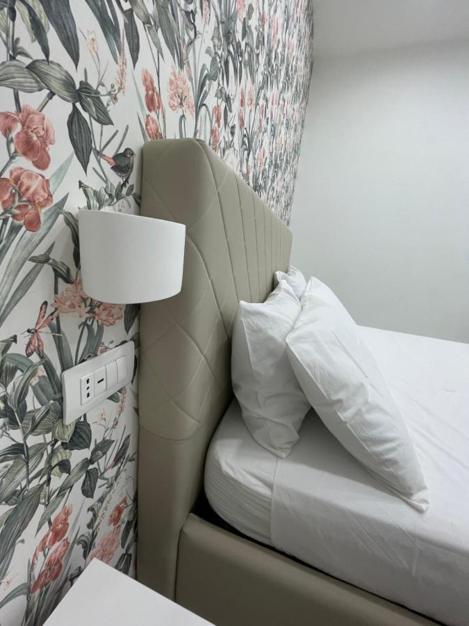 Virgy House Bed and Breakfast Napoli Eksteriør billede